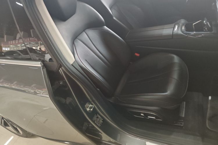 小鹏P7 2020款 562E性能版局部细节41