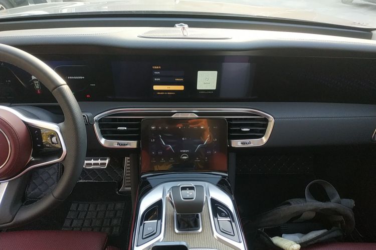 红旗E-HS9 2022款 690km 旗享版 六座中控内饰16