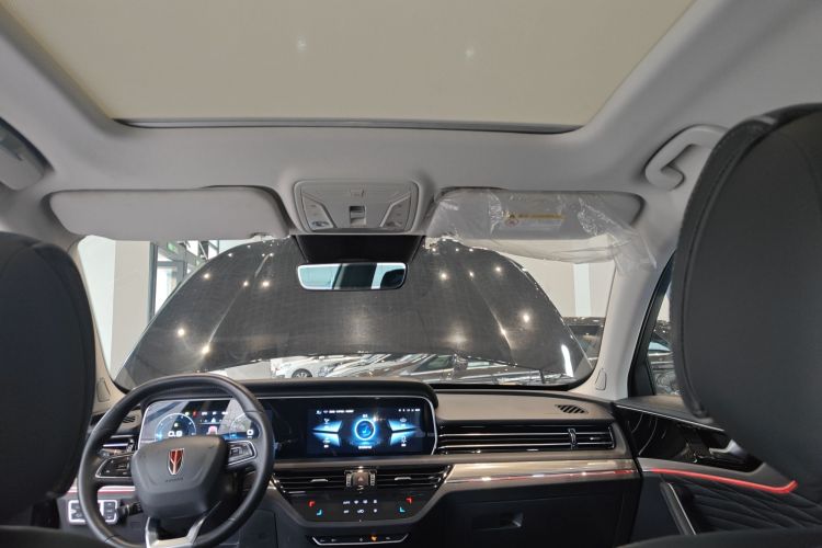 红旗HS5 2022款 改款 2.0T 智联旗享版中控内饰22