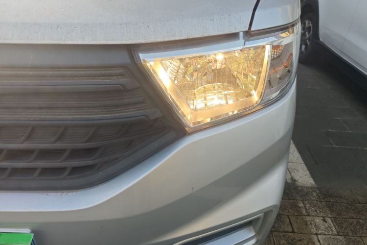 五菱汽车 五菱宏光V 2022款 1.5L劲取版电动助力LAR局部细节36