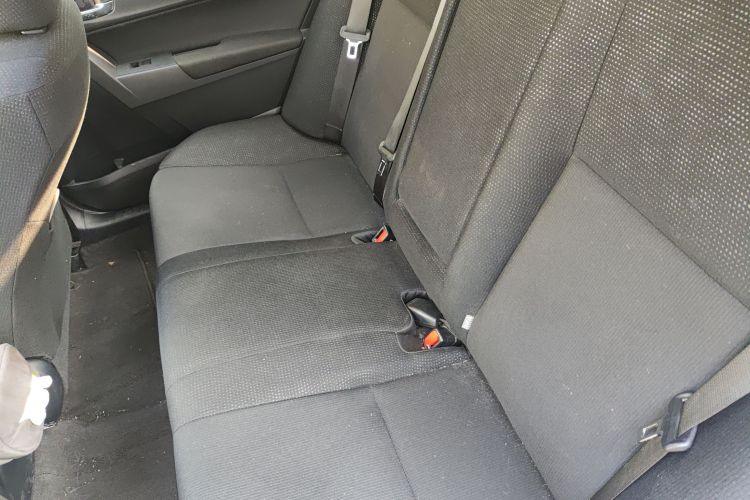 丰田 雷凌双擎E+ 2019款 1.8PH GS E-CVT精英天窗版中控内饰21