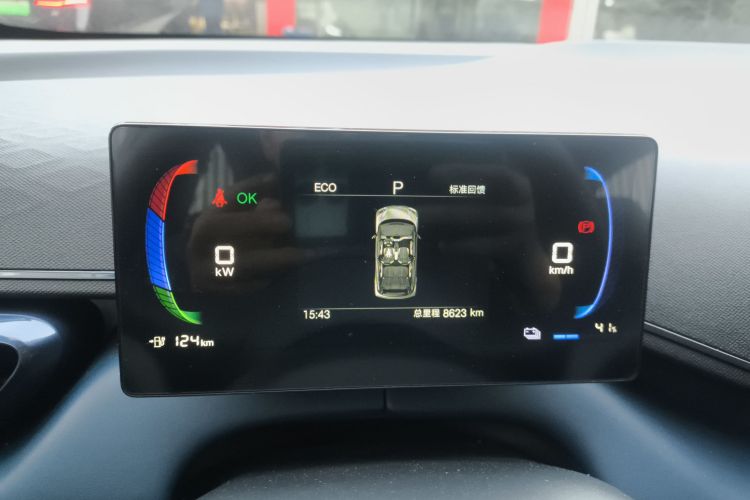 比亚迪 海鸥 2025款 智驾版 305km 活力版中控内饰14