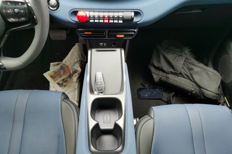 比亚迪 海鸥 2025款 305km 活力版中控内饰18