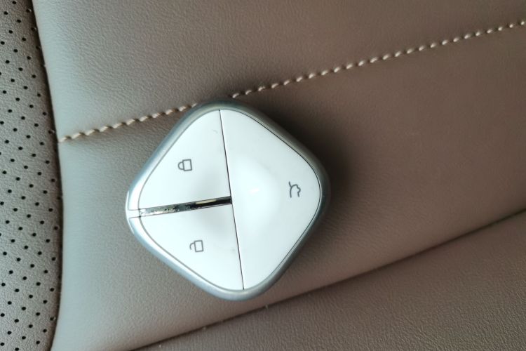 五菱汽车 五菱缤果 2024款 333km 悦享款中控内饰7001