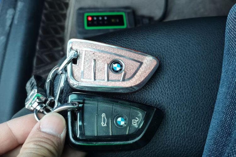 宝马1系 2018款 改款 118i 时尚型中控内饰11