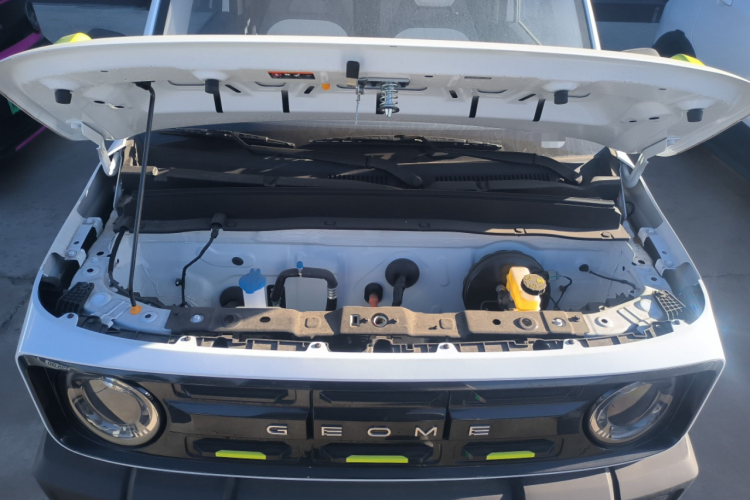 吉利银河 2025款 210km 熊猫骑士局部细节24