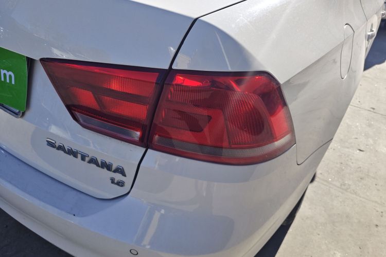 大众 桑塔纳 2015款 1.6L 手动舒适版车身外观6006