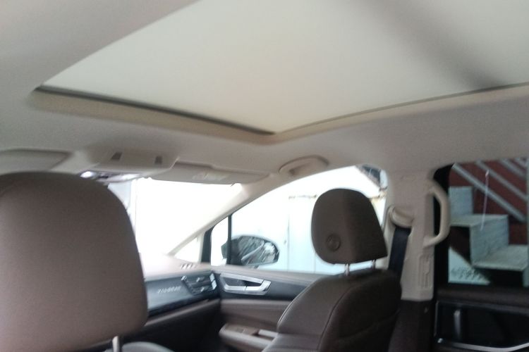 大众 威然 2022款 330TSI 豪华版局部细节22