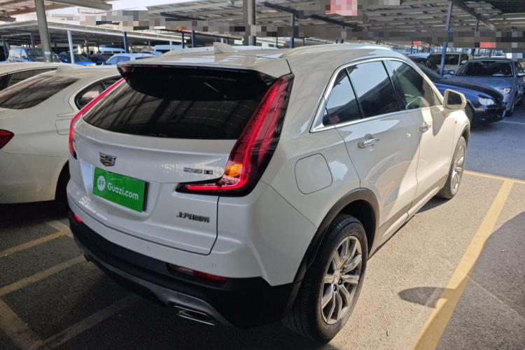 凯迪拉克XT4 2018款 28T 两驱领先型车身外观6005