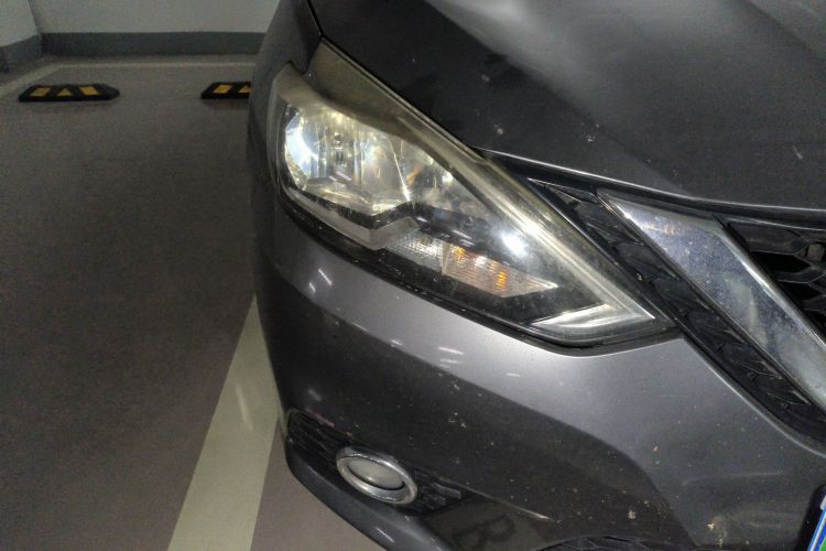 日产 轩逸 2016款 1.6XL 手动豪华版车身外观8