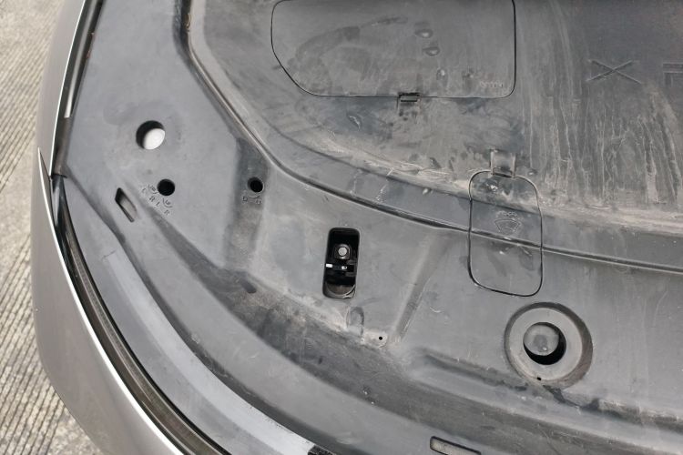 小鹏G6 2023款 755 超长续航 Max局部细节9006