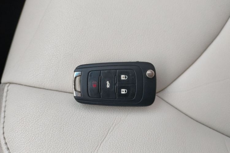 荣威950 2017款 30T 互联网旗舰版中控内饰11