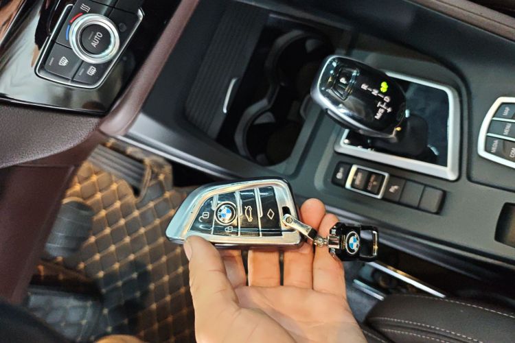 宝马X1 2022款 sDrive25Li 领先型中控内饰11