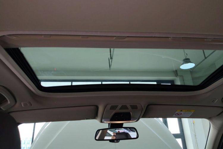 宝马3系 2019款 320Li 时尚型局部细节22