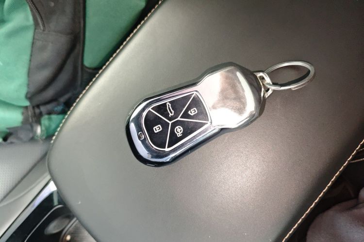 小鹏P5 2023款 智行版中控内饰7001