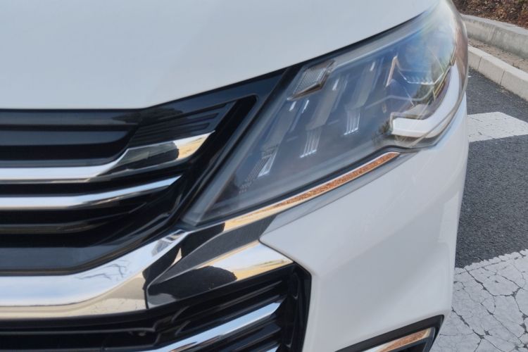 上汽大通MAXUS 大通G50 2019款 1.5T 首发款自动豪华版 6座局部细节36