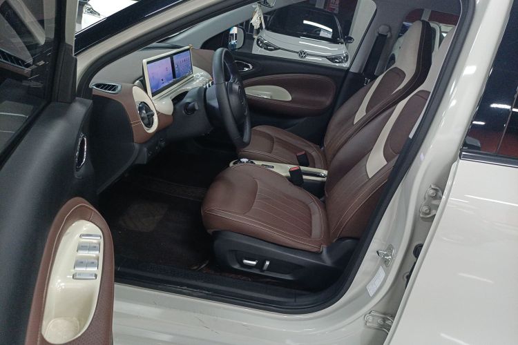 五菱汽车 五菱缤果 2023款 333km 灵犀互联+款局部细节19