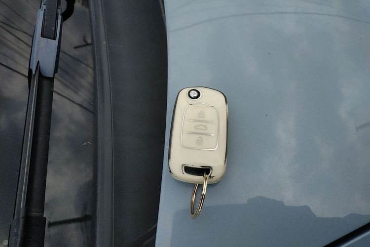 五菱汽车 宏光MINIEV 2020款 自在款 磷酸铁锂中控内饰7001