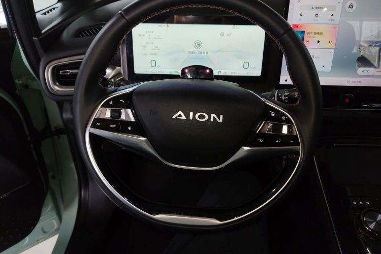 埃安 AION V 2021款 Plus 80 智享科技版 三元锂中控内饰13