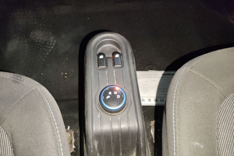 五菱汽车 宏光MINIEV 2020款 自在款 磷酸铁锂中控内饰18