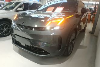 领克08 EM-P 2023款 220km 四驱性能Halo