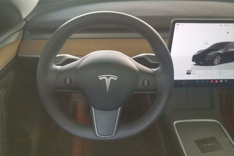 特斯拉 Model Y 2022款 后轮驱动版局部细节13