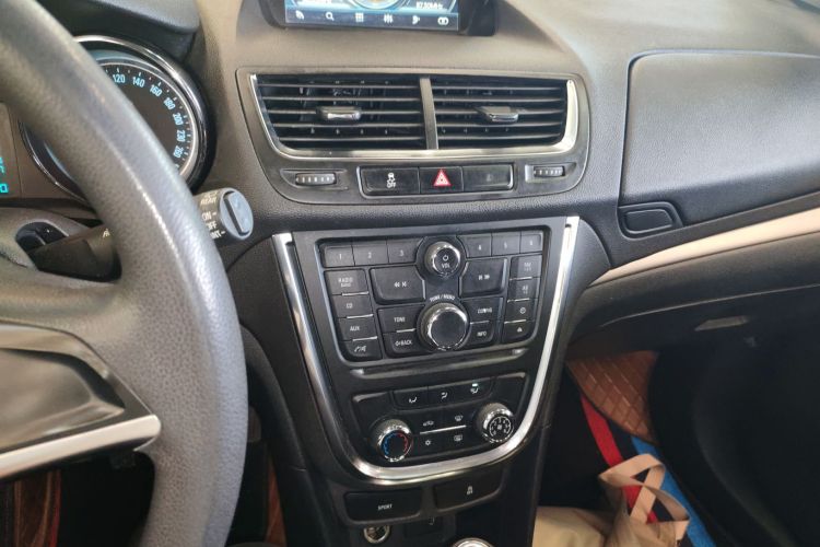 别克 昂科拉 2015款 1.4T 自动两驱都市精英型中控内饰16