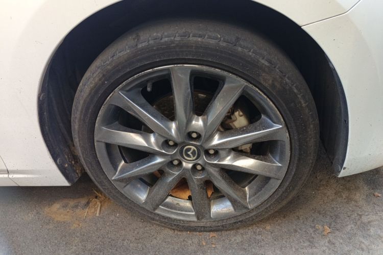 马自达3 昂克赛拉 2017款 两厢 2.0L 自动豪华型 国VI车身外观10