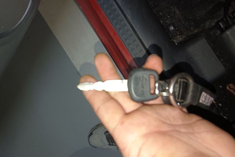 铃木 雨燕 2013款 1.3L 手动超值版中控内饰11