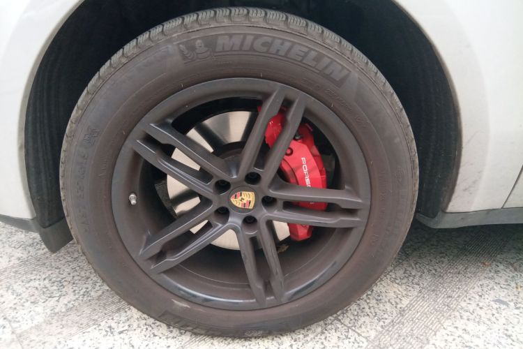 保时捷 2024款 Macan 2.0T车身外观6007