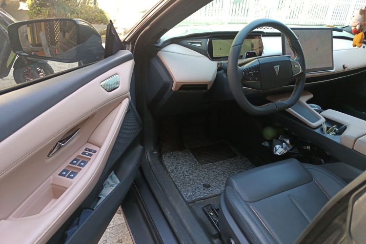 深蓝汽车 深蓝SL03 2022款 1.5L 1200增程版中控内饰20