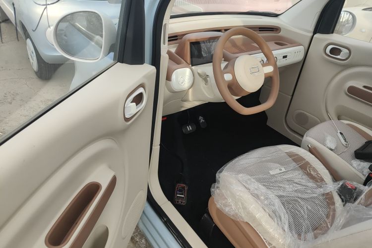 奔腾小马 2026款 222km 萌趣马 Plus中控内饰20