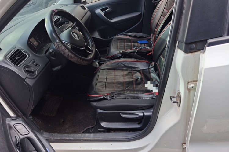 大众 Polo 2016款 1.6L 自动舒适型局部细节19