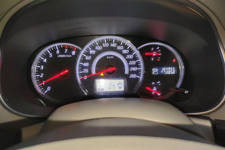 日产 天籁 2011款 2.5L XL领先版中控内饰15