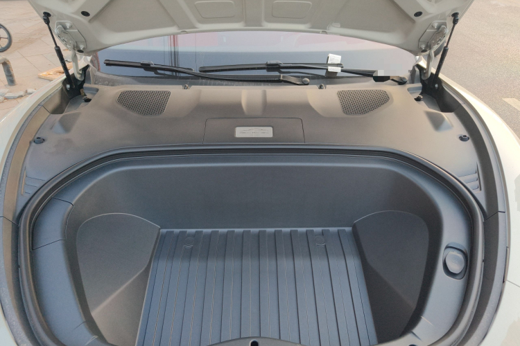 小米汽车 小米SU7 2024款 四驱超长续航高阶智驾Max版局部细节24