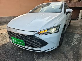 比亚迪 秦PLUS 2023款  冠军版 DM-i 120KM超越型