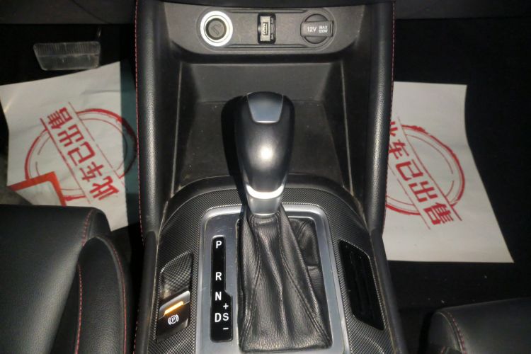 长安CS55 2018款 1.5T 自动炫动型 国V中控内饰18