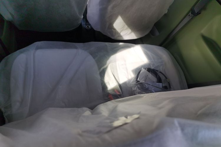 吉利银河 2025款 210km 熊猫骑士中控内饰21