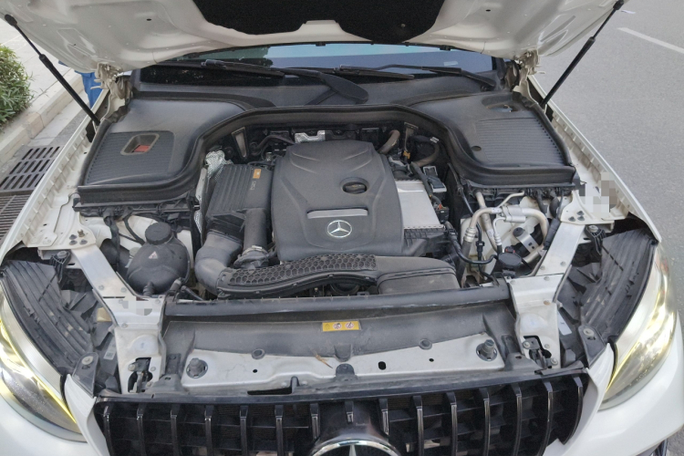 奔驰GLC轿跑 2017款 GLC 200 4MATIC 轿跑SUV局部细节24