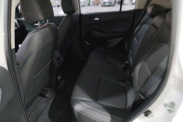 北京现代ix35 2021款 2.0L 自动两驱GLS领先版中控内饰21