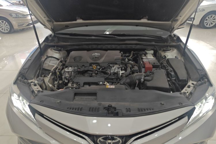 丰田 凯美瑞 2019款 2.5G 豪华版 国VI机舱底盘24