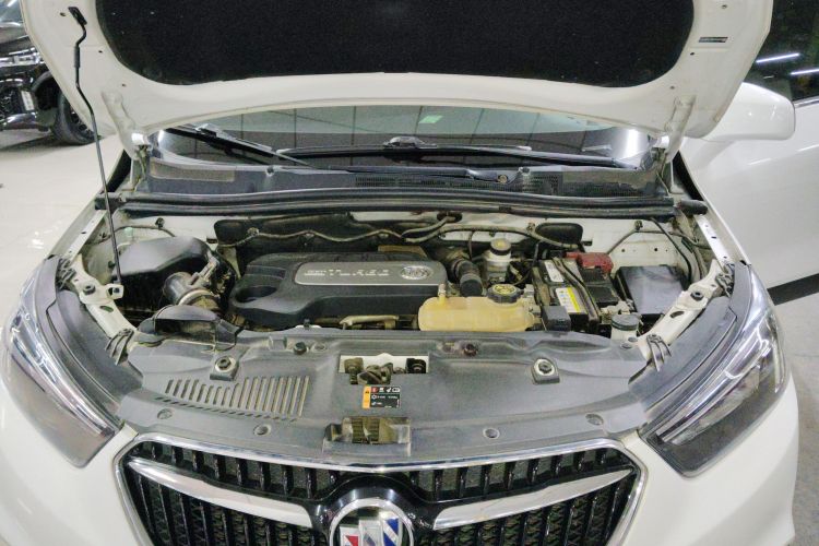 别克 昂科拉 2018款 18T 自动两驱都市领先型机舱底盘24