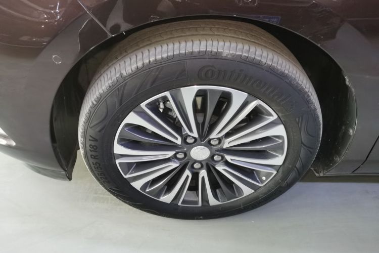 别克GL8 2020款 ES陆尊 653T 豪华型车身外观6007