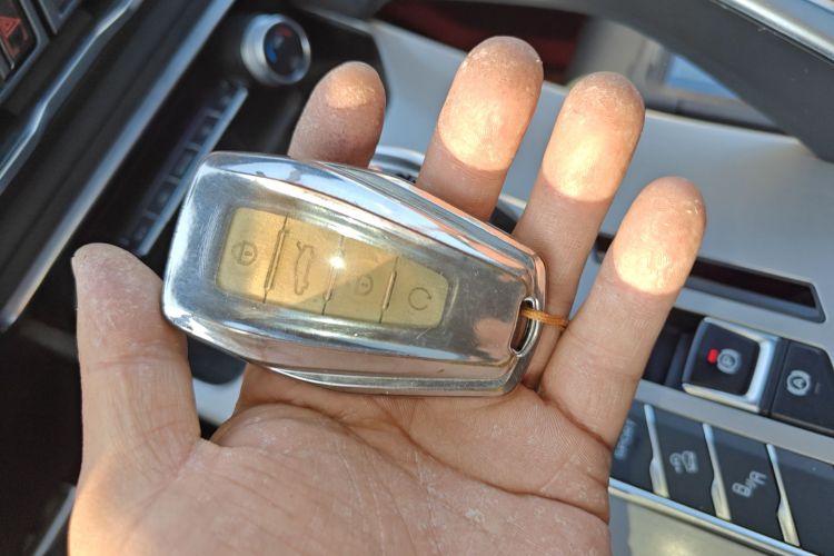 吉利汽车 缤越 2020款 PRO 260T DCT骑士中控内饰11