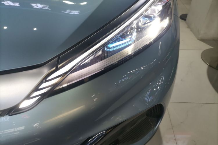 比亚迪 元PLUS 2023款 冠军版 510KM 超越型局部细节36