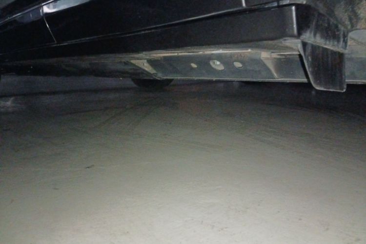 哪吒汽车 2023款 哪吒U-Ⅱ 挑战版 500 U秀 磷酸铁锂局部细节9002