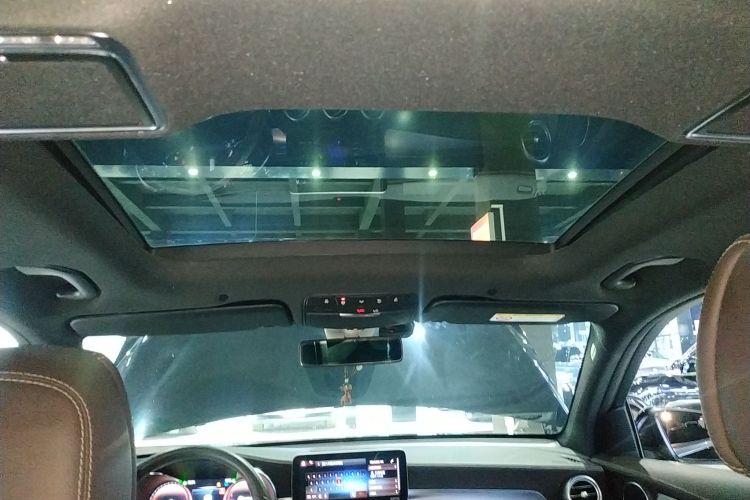 奔驰GLC 2020款 GLC 260 L 4MATIC 豪华型局部细节22