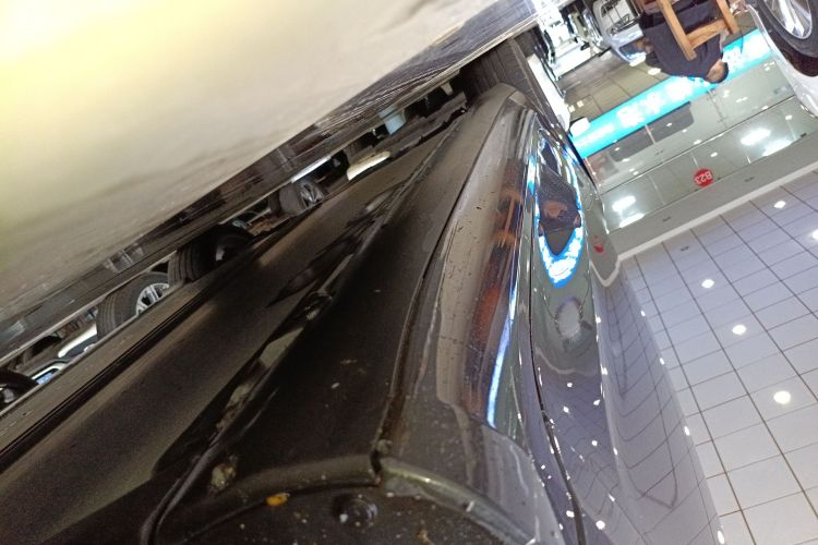 特斯拉 Model 3 2021款 改款二 Performance高性能全轮驱动版局部细节9001