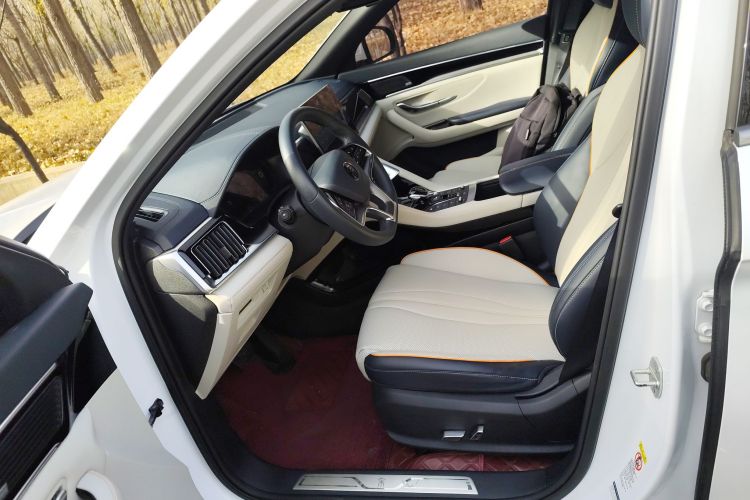 比亚迪 宋PLUS新能源 2021款 DM-i 110KM 旗舰PLUS中控内饰19