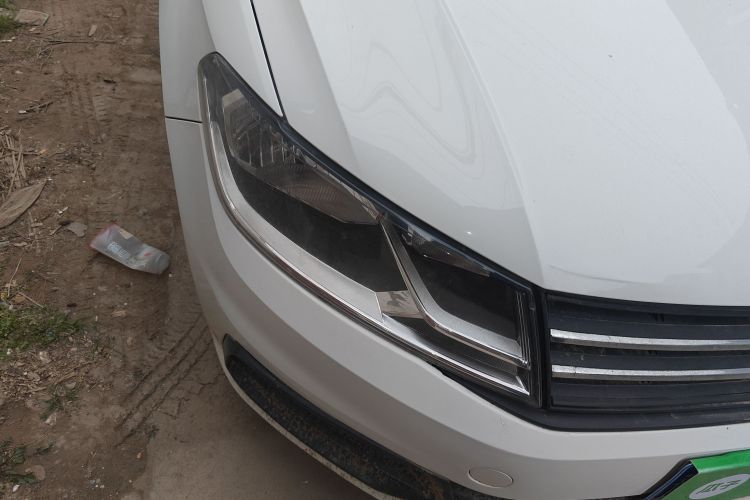 大众 桑塔纳 2016款 1.4L 手动风尚版车身外观8